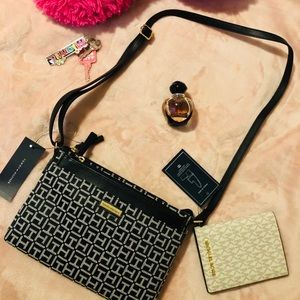 Black Tommy Hilfiger crossbody ☺️🖤